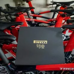Copertoncino Pirelli P ZERO Race 150 Anniversary 13 Copertoncino Pirelli P ZERO Race 150 Anniversary -Vendite Corone Bicicletta abc dscf2505 1 1