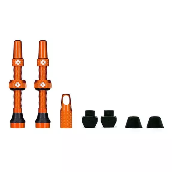 Kit Valvole Muc-Off 80 Mm Per Tubeless Arancione 3 Kit Valvole Muc-Off 80 Mm Per Tubeless Arancione